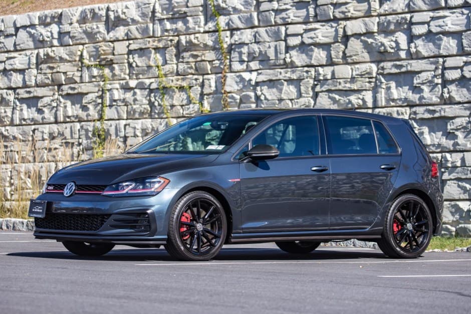 2021 Volkswagen GTI Mk7 sold for $17,250