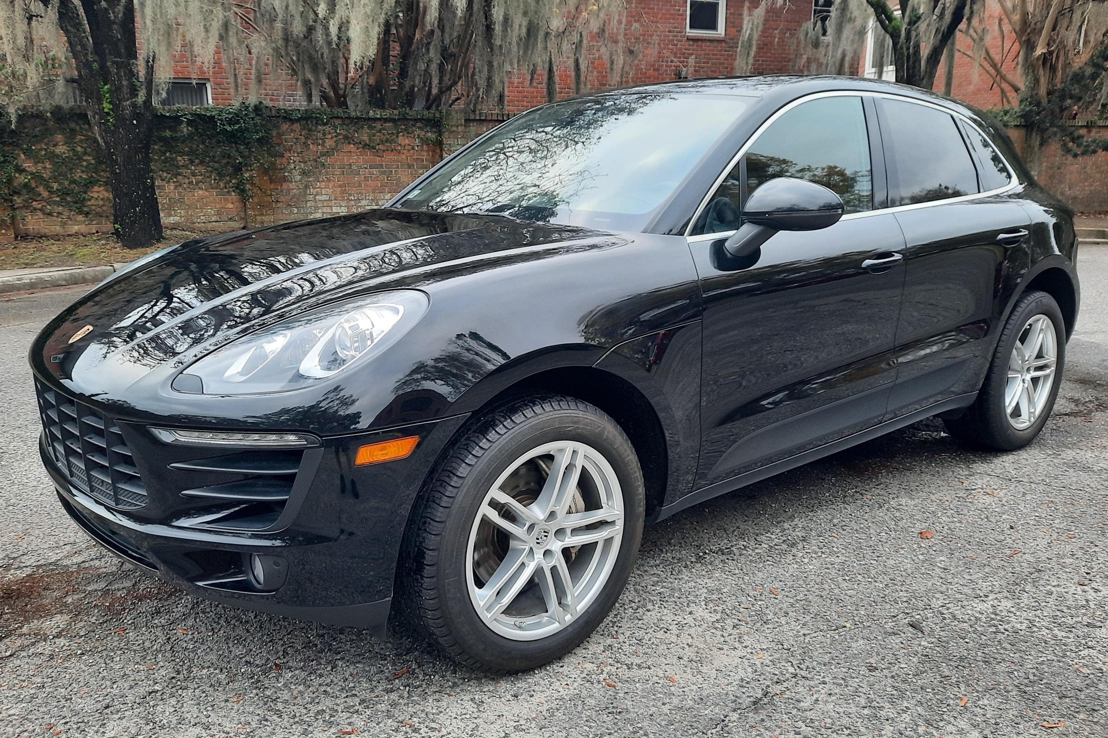 2017 Porsche Macan sold for $21,500