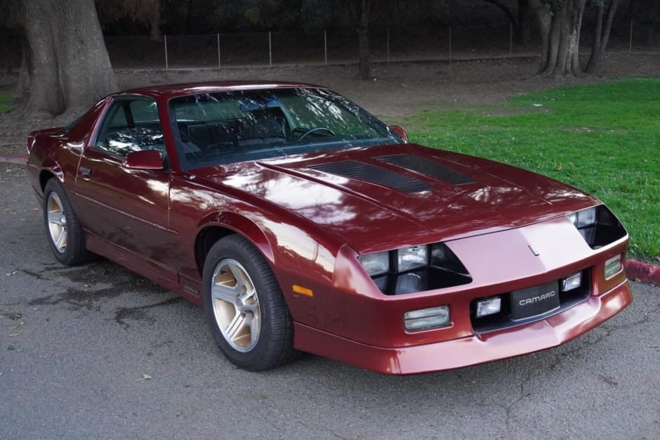 1989 Chevrolet Camaro (3rd Generation – 1982-1992) sold for $20,750