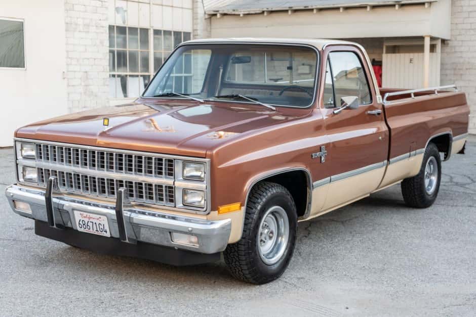 1982 Chevrolet C/K (1973-1991) sold for $14,000