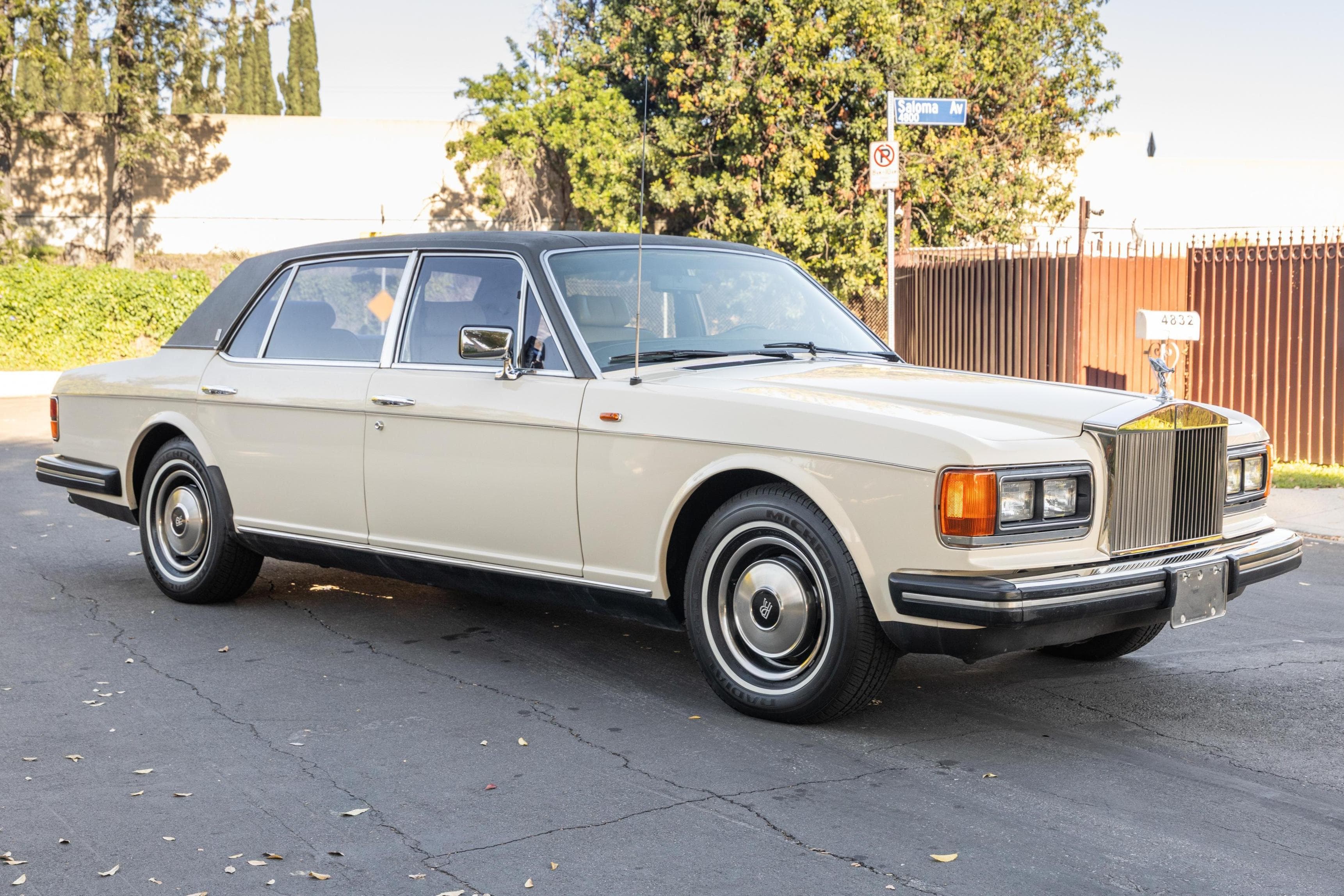 1984 Rolls-Royce Silver Spur sold for $10,500
