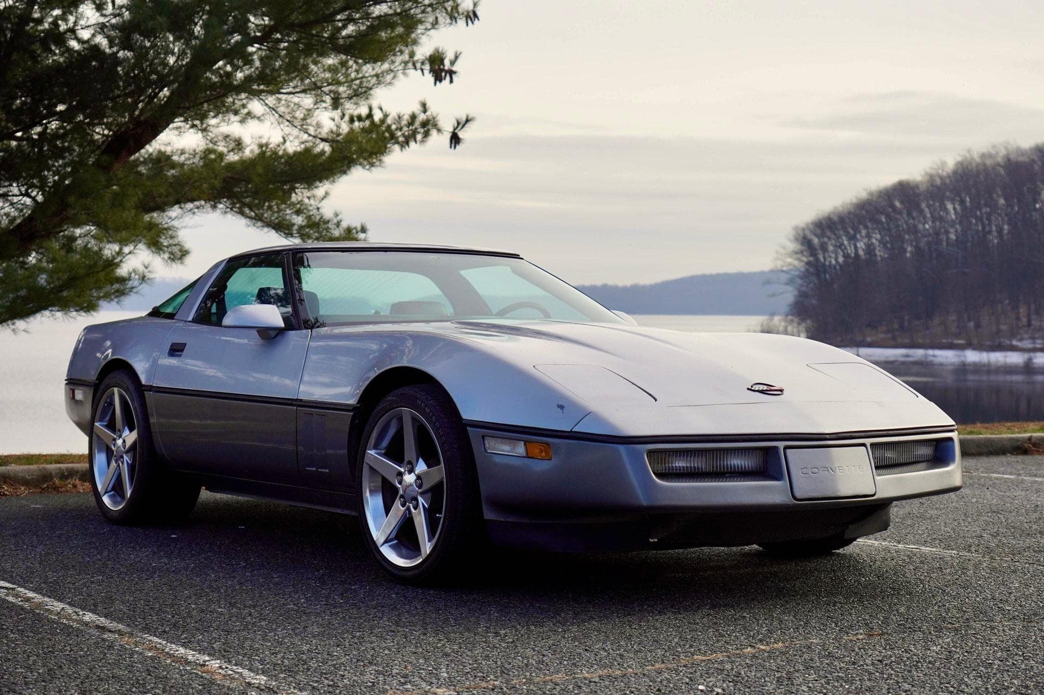 1984 Chevrolet C4 Corvette sold for $5,500