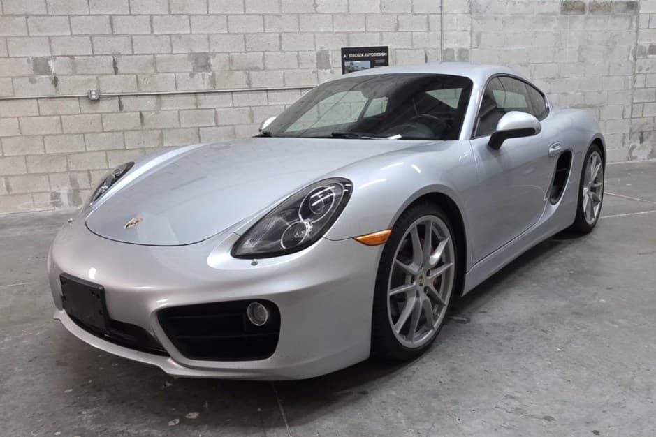 2014 Porsche 981 Cayman sold for $42,981