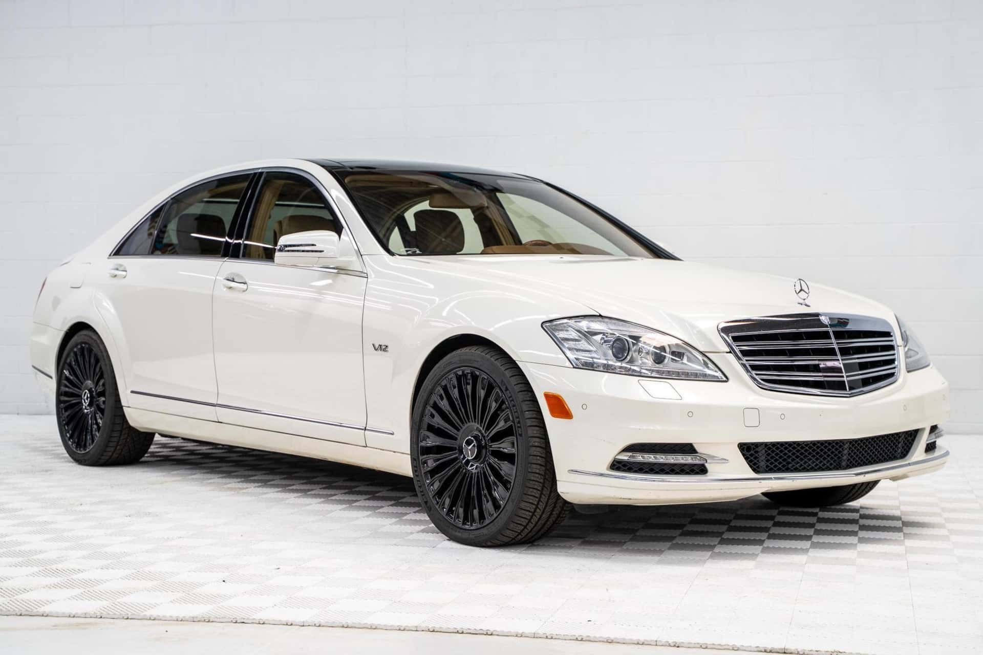 2011 Mercedes-Benz S-Class sold for $18,000