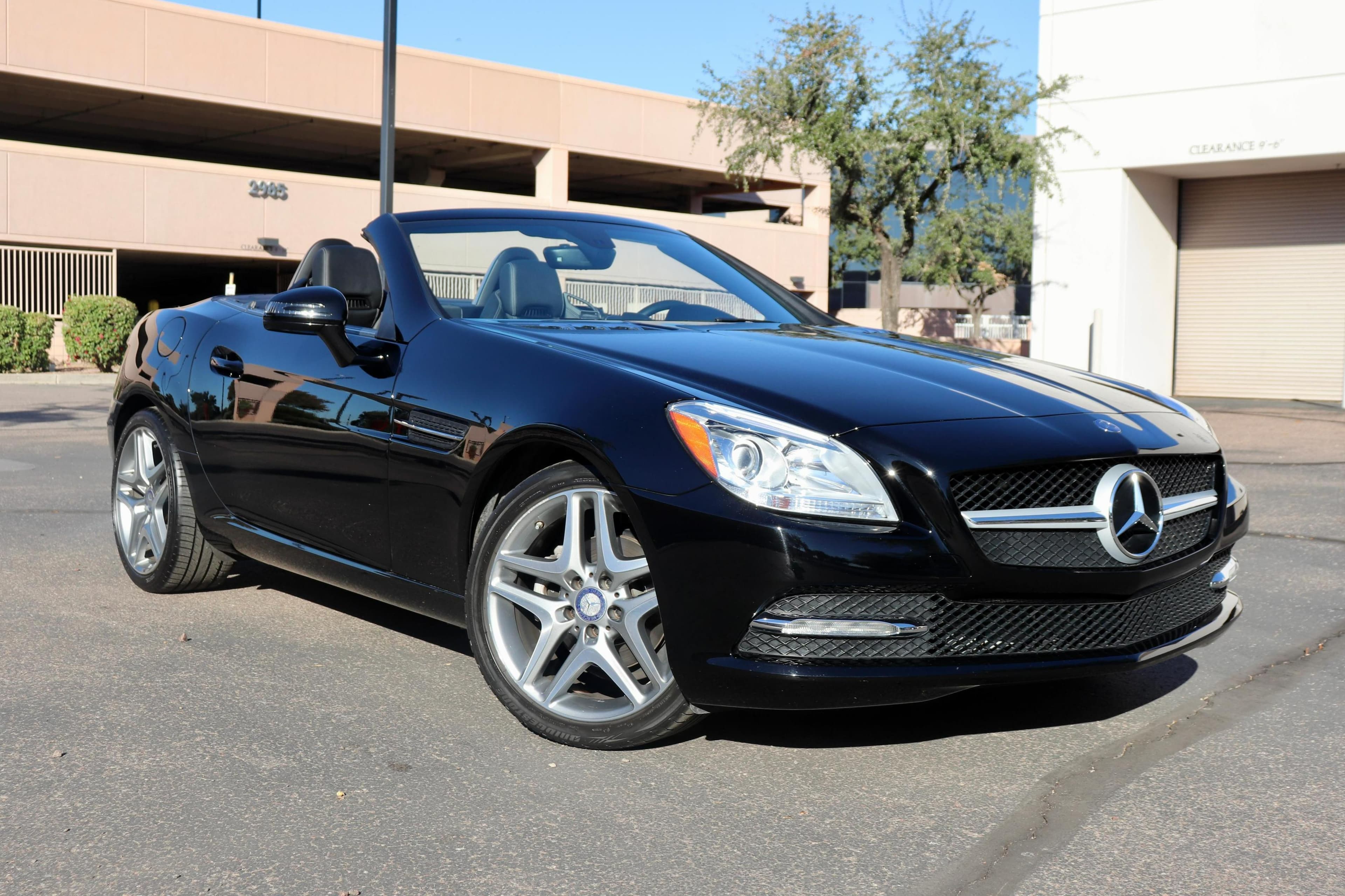 2014 Mercedes-Benz SLK-Class sold for $13,000