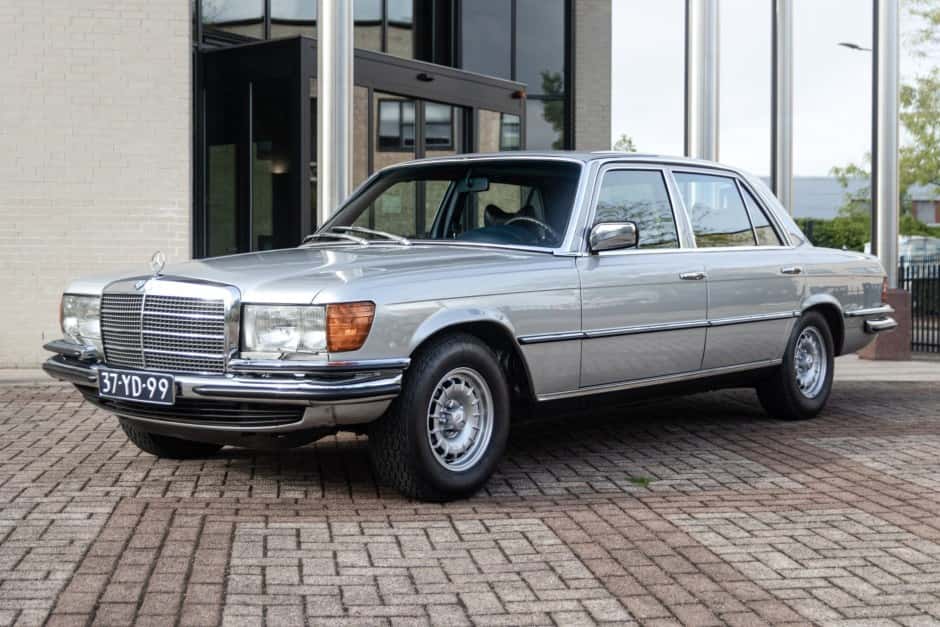 1976 Mercedes-Benz W116 S-Class sold for €37,000