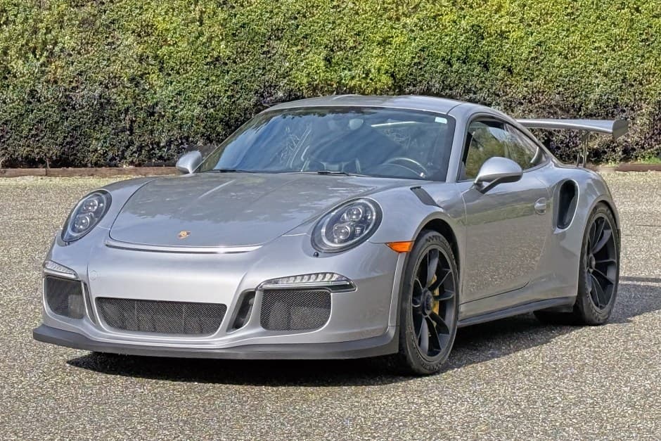 2016 Porsche 991 911 GT3 sold for $146,000