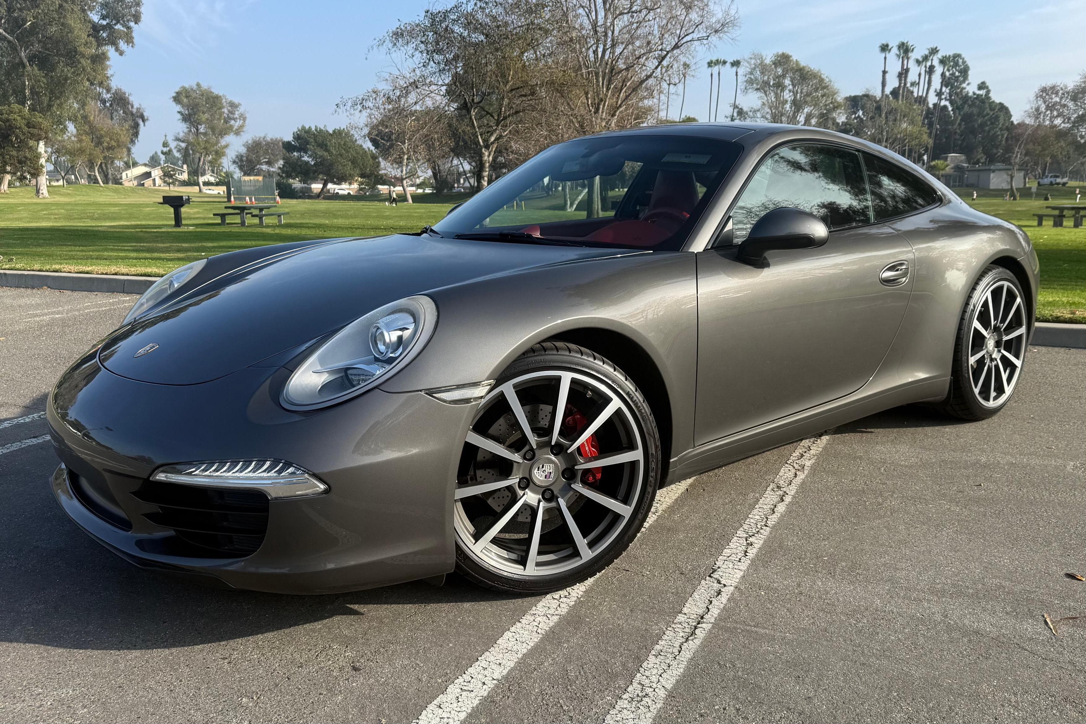 2013 Porsche 991 911 sold for $58,500