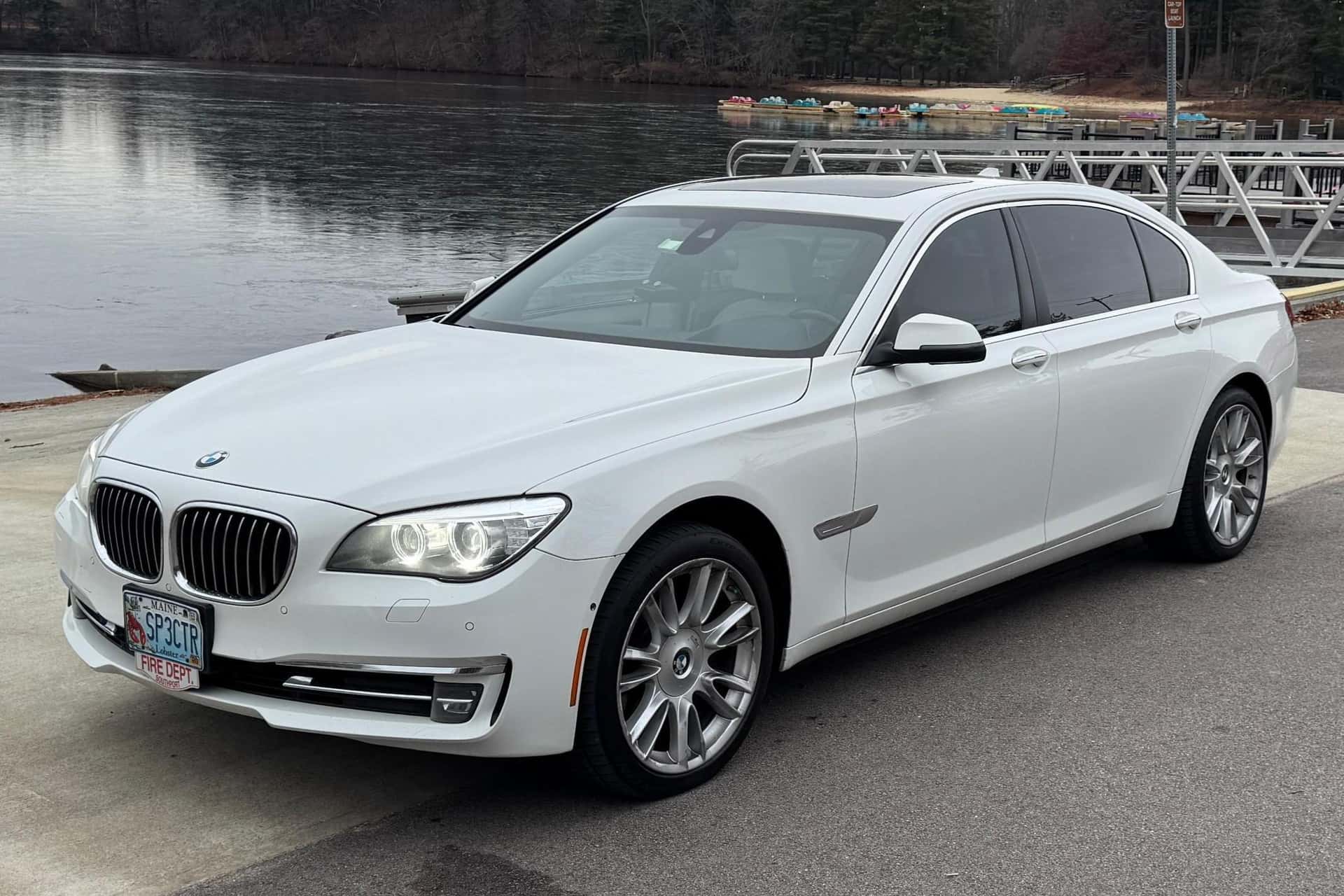 2015 BMW 7 Series sold for $11,999