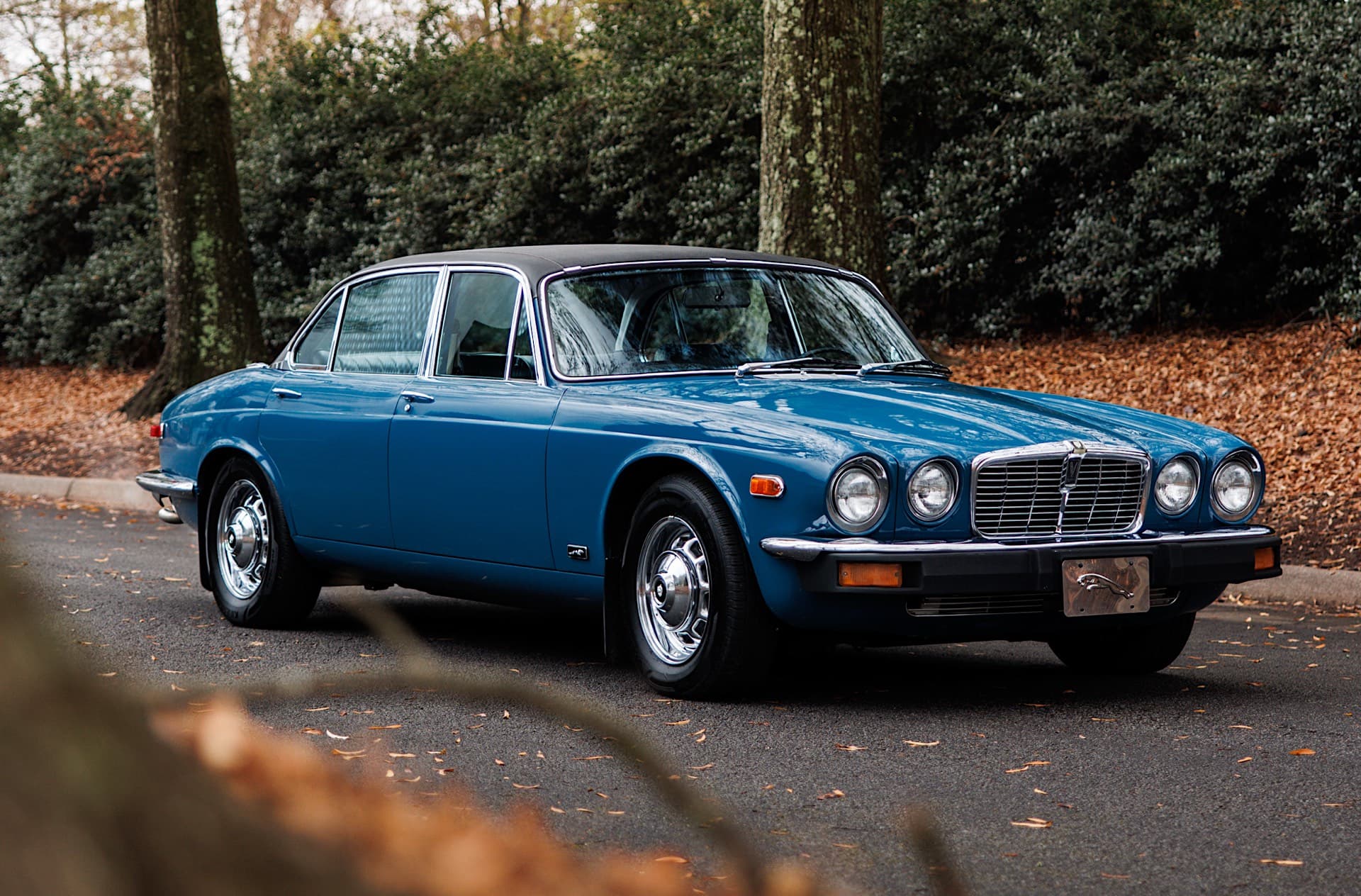 1978 Jaguar XJ-12L sold for $17,000