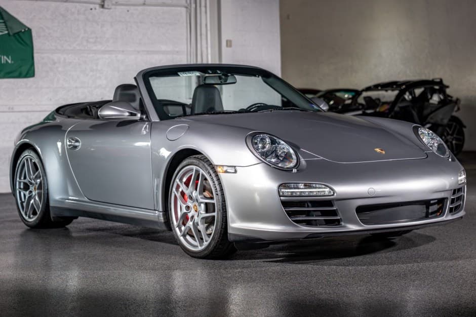 2009 Porsche 997 911 Carrera 4S sold for $52,000