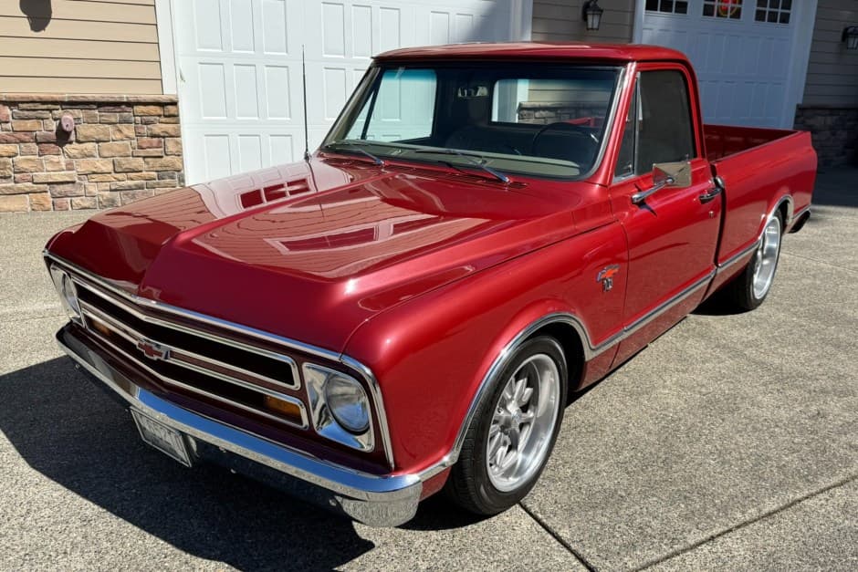 1967 Chevrolet C/K (1967-1972) sold for $46,000