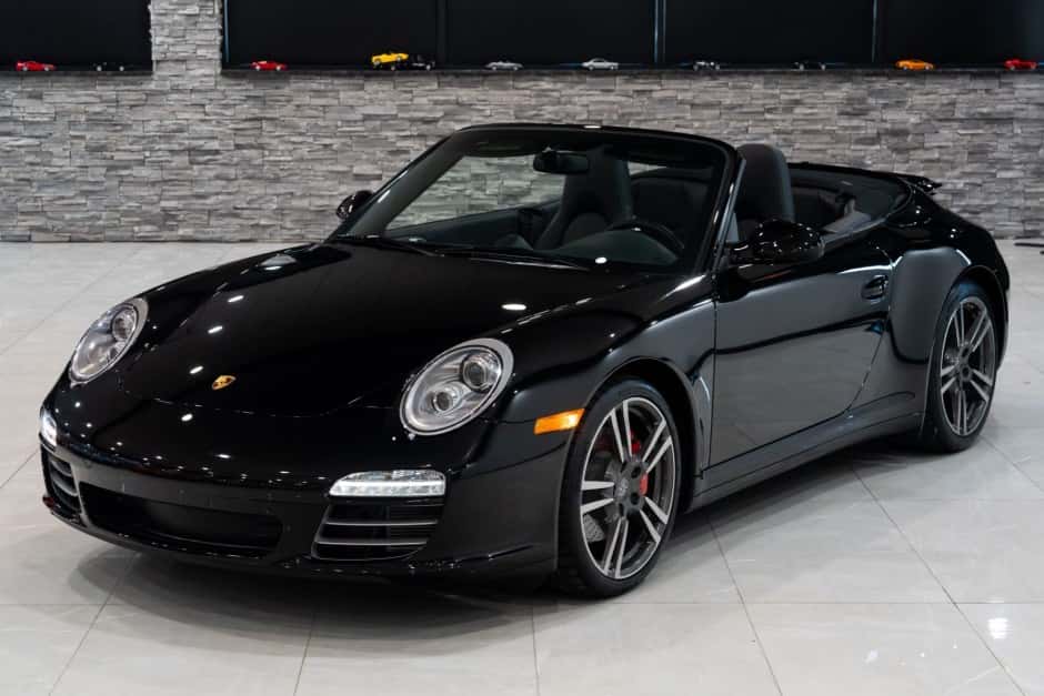 2012 Porsche 997 911 Carrera 4S sold for $89,000
