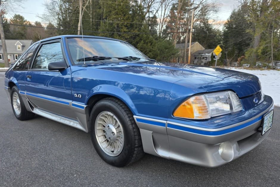 1989 Ford Fox-Body Mustang sold for $25,800