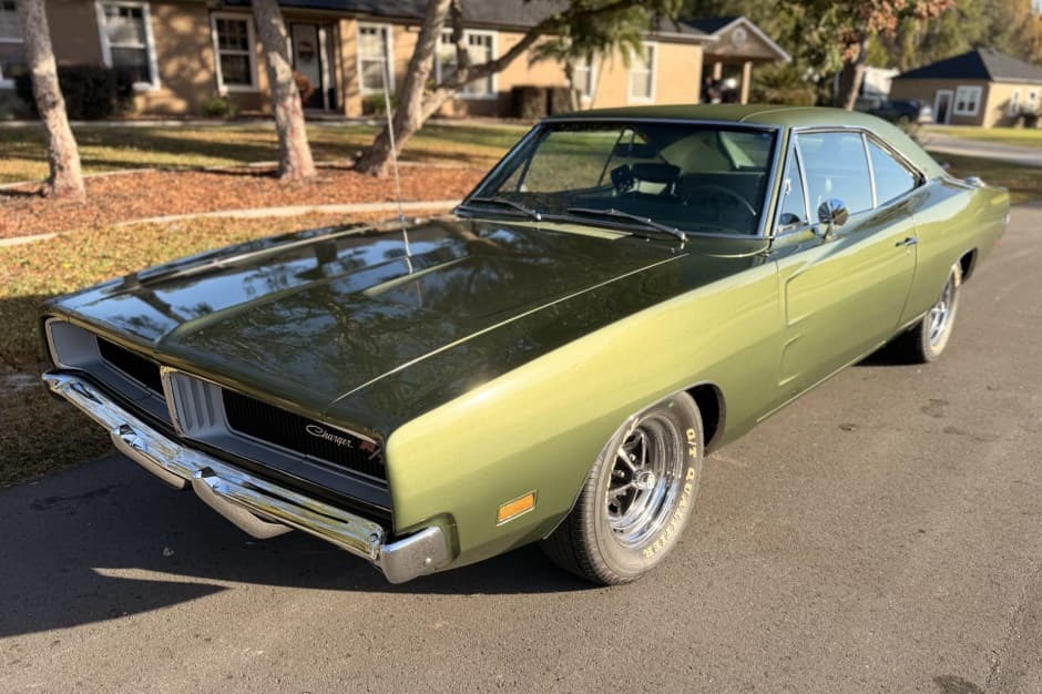 1969 Dodge Charger sold for $82,000