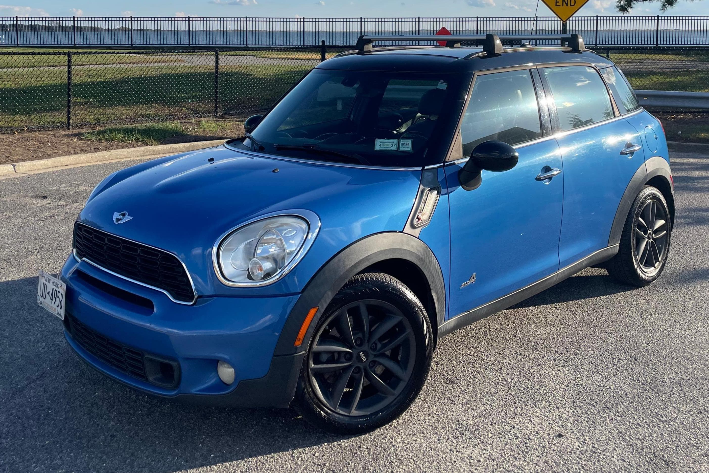 2013 MINI Cooper Countryman sold for $4,100