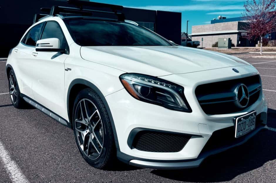2015 Mercedes-Benz GLA-Class sold for $20,100