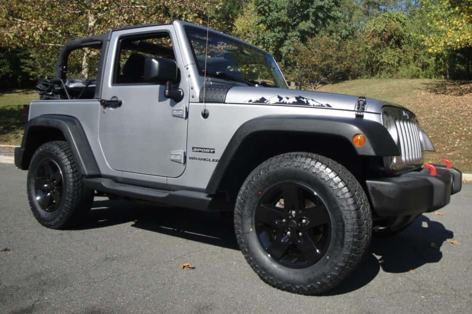 2015 Jeep Wrangler JK (2007-2018) sold for $19,750