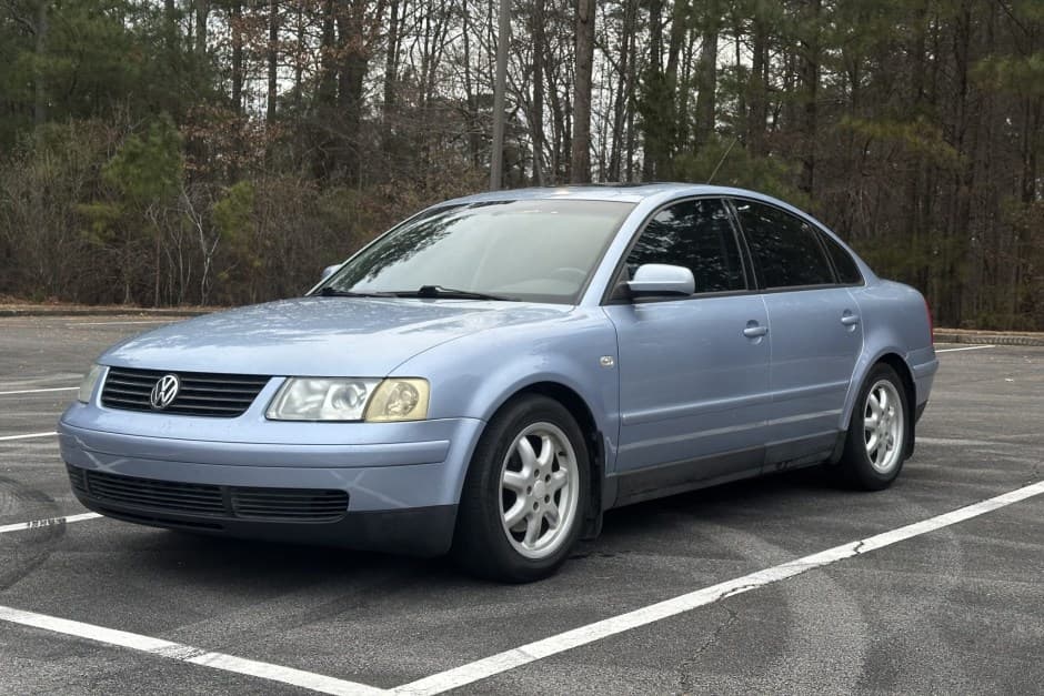 1999 Volkswagen Passat sold for $3,500