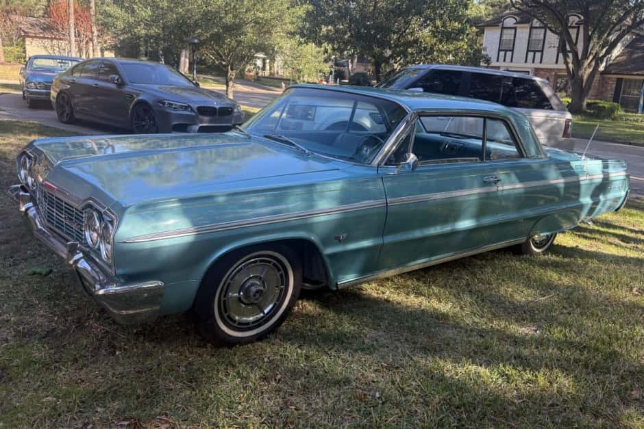 1964 Chevrolet Impala (1961-1964) sold for $35,500