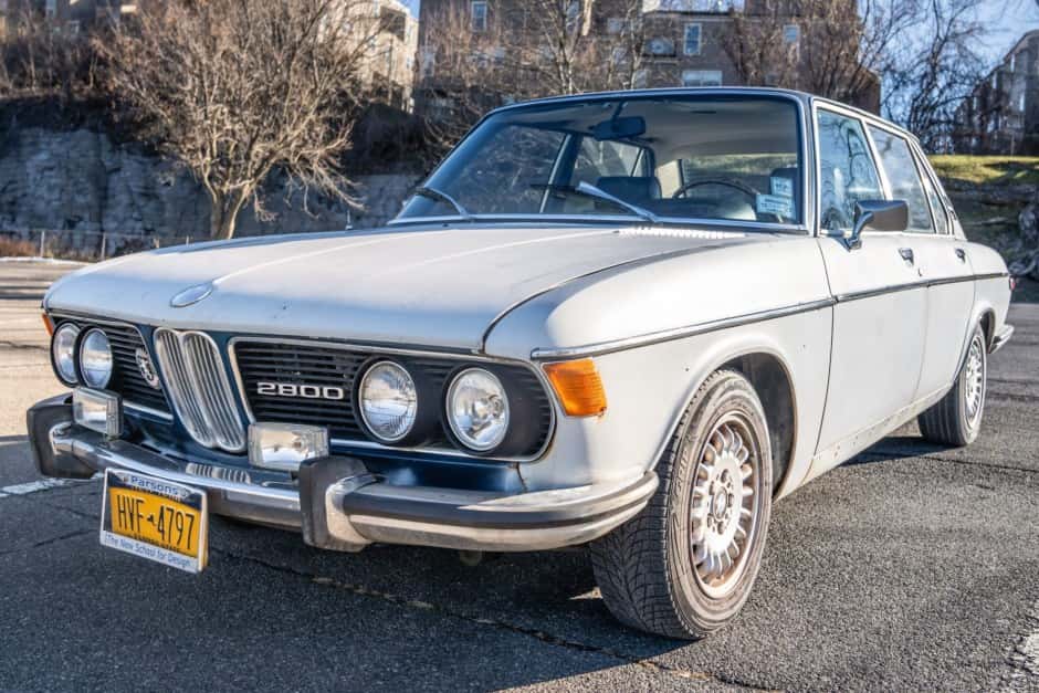 1970 BMW E3 sold for $3,500