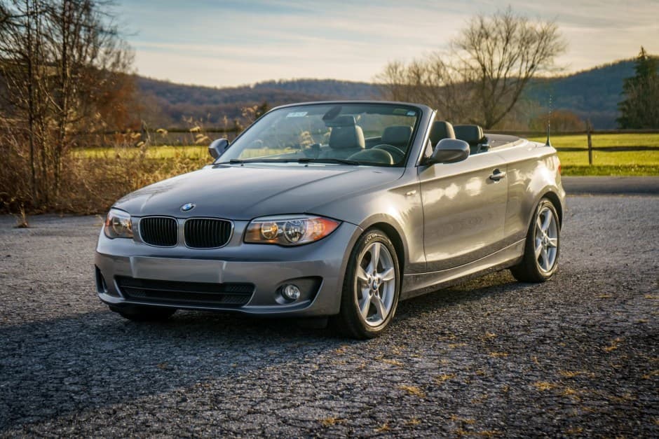 2012 BMW E82/E88 1-Series sold for $13,050