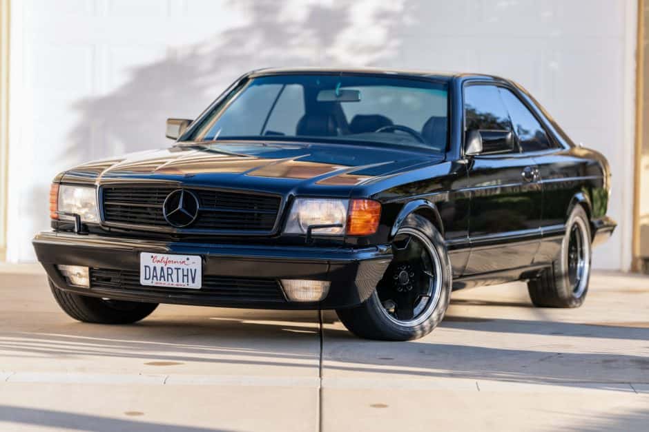 1990 Mercedes-Benz C126 sold for $34,356