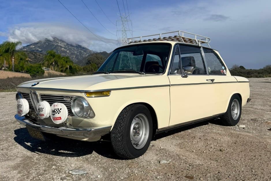 1968 BMW 1600 & 1602 sold for $19,225