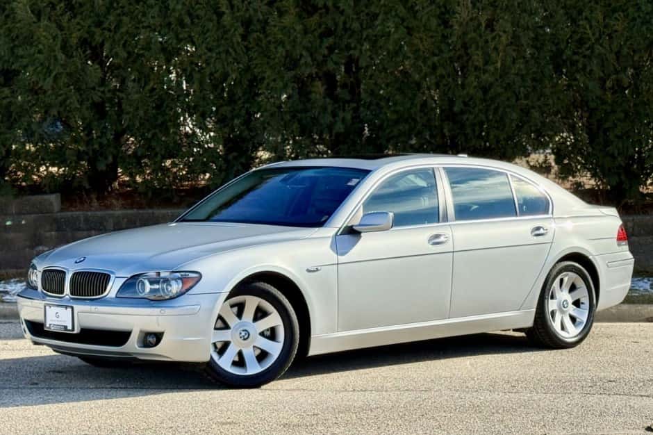 2008 BMW E65/E66 7-Series sold for $12,750