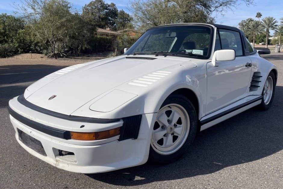 1986 Porsche 911 Carrera 3.2 sold for $35,250