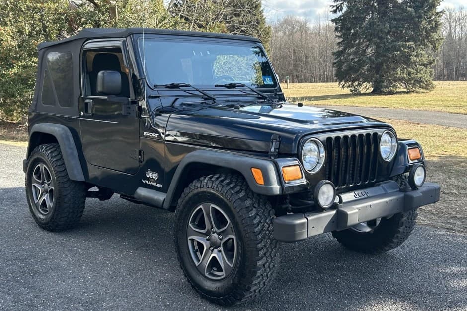 2004 Jeep Wrangler TJ (1997-2006) sold for $10,833
