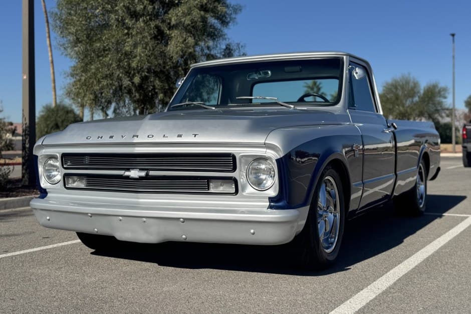 1967 Chevrolet C/K (1967-1972) sold for $12,000