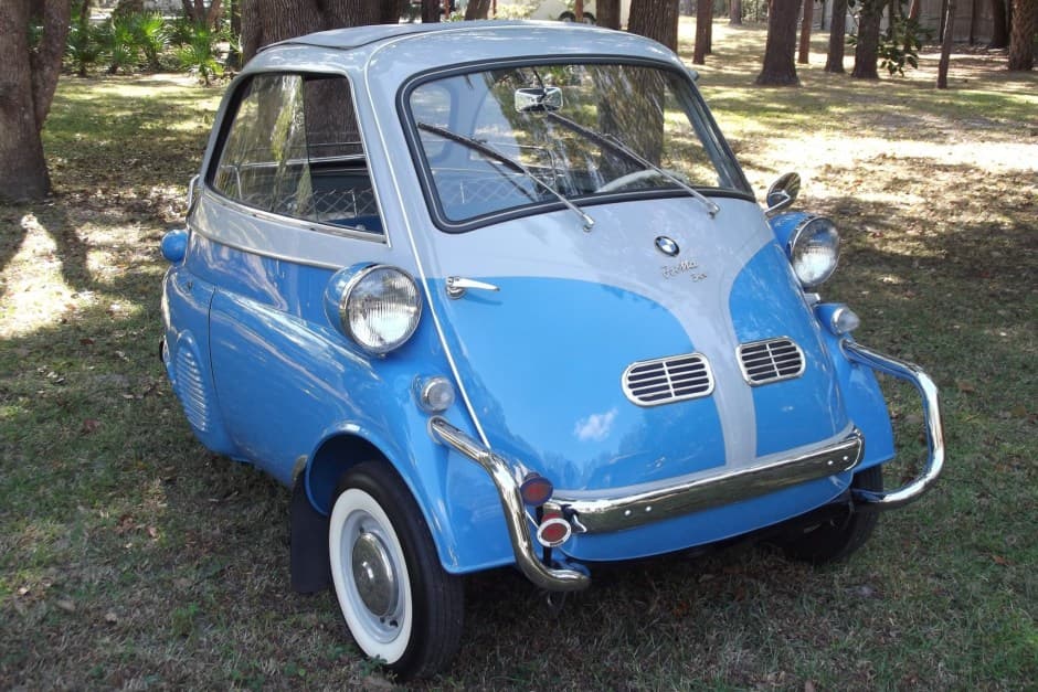 1957 BMW Isetta sold for $48,000