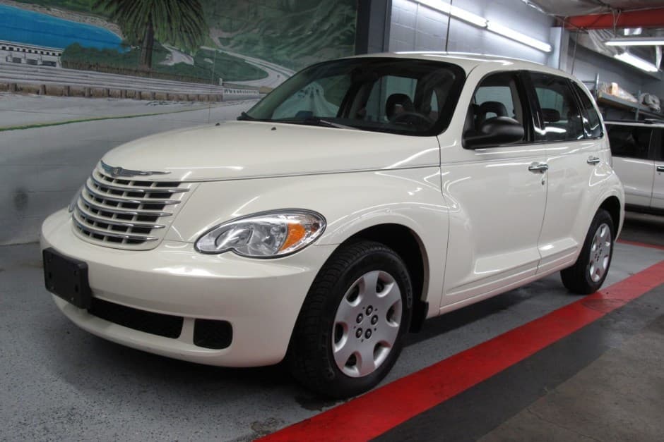 2007 Chrysler PT Cruiser sold for $6,400