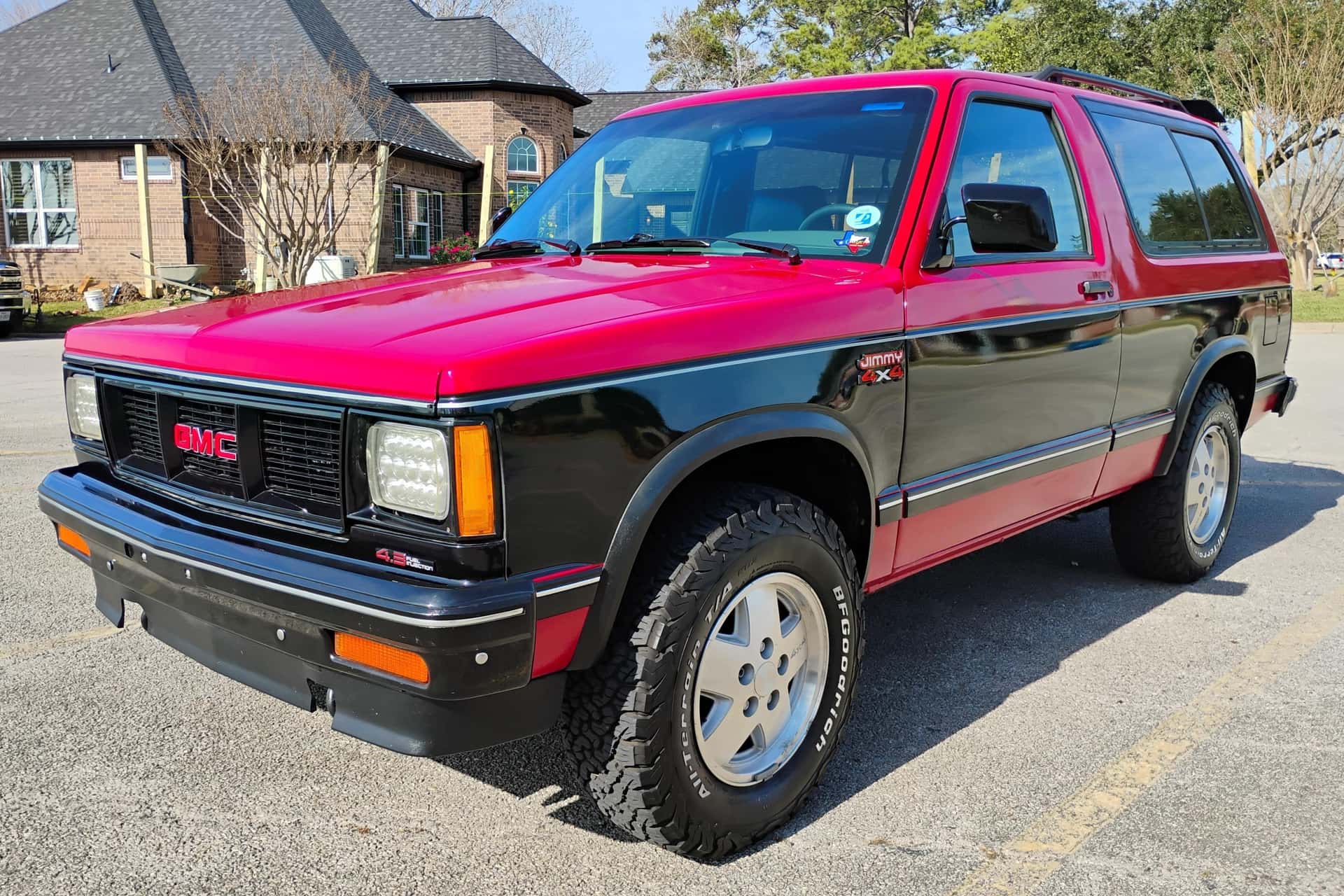 1990 GMC Jimmy sold for $10,100