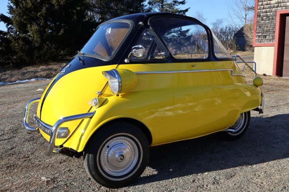 1956 BMW Isetta sold for $27,251