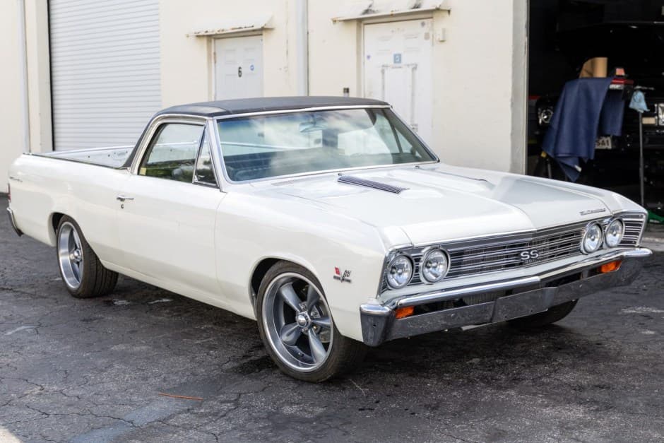 1967 Chevrolet El Camino sold for $11,250