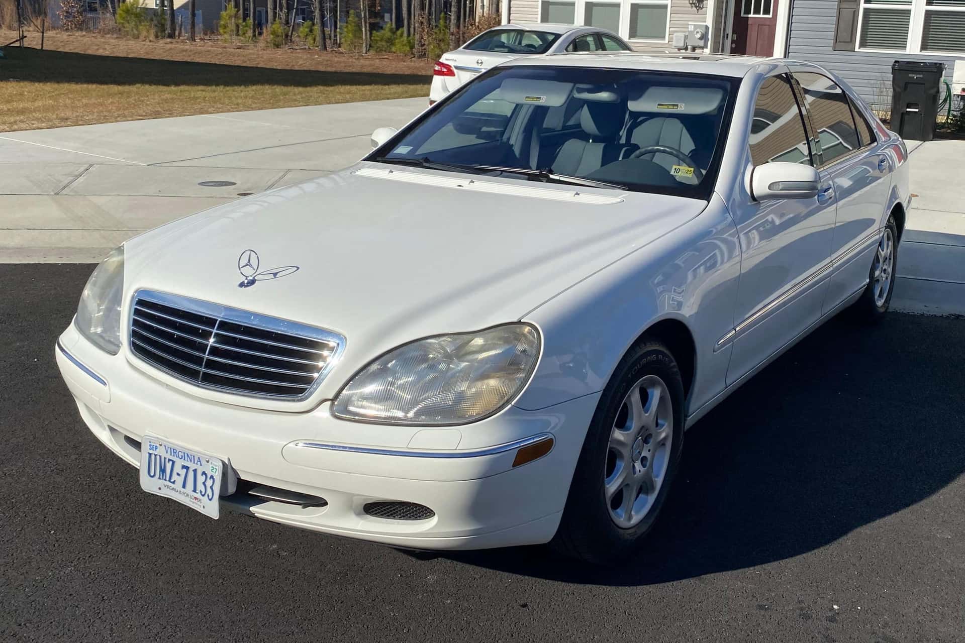 2002 Mercedes-Benz S-Class sold for $2,300