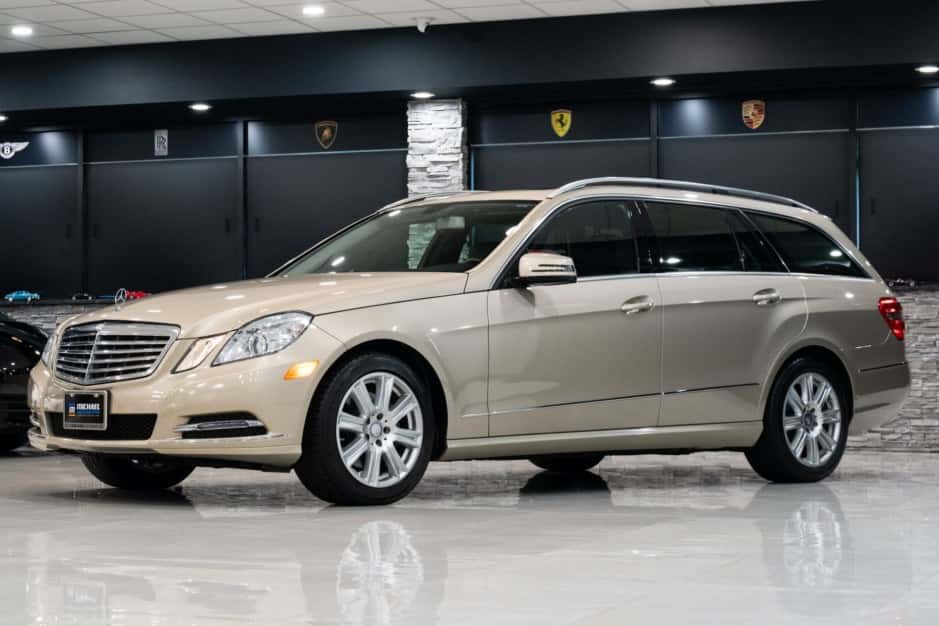 2013 Mercedes-Benz W212 E-Class sold for $23,550