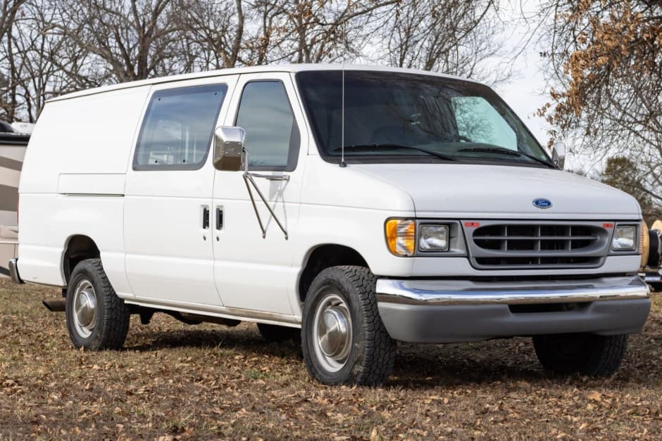 1997 Ford Econoline Van sold for $11,750