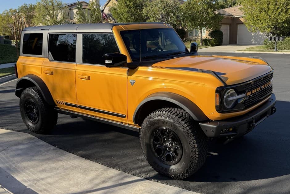2021 Ford Bronco U725 sold for $42,000