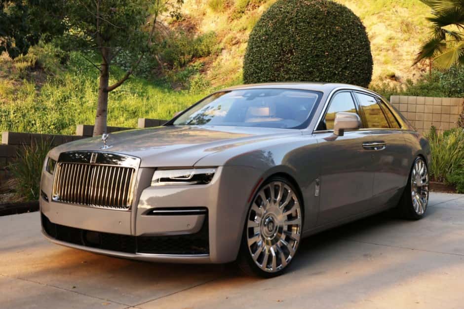 2021 Rolls-Royce Ghost sold for $211,000