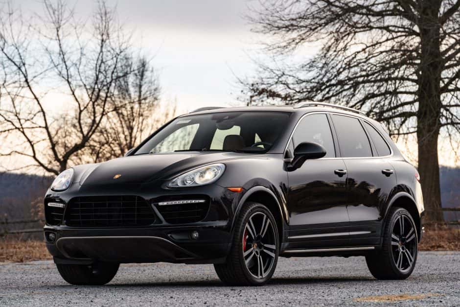 2014 Porsche 958 Cayenne (2011-2018) sold for $38,500