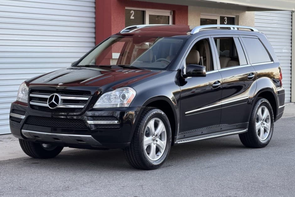 2012 Mercedes-Benz GL & GLS-Class sold for $9,259