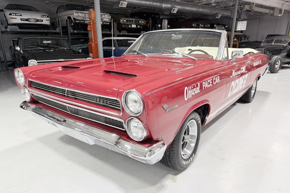 1966 Mercury Cyclone sold for $19,910