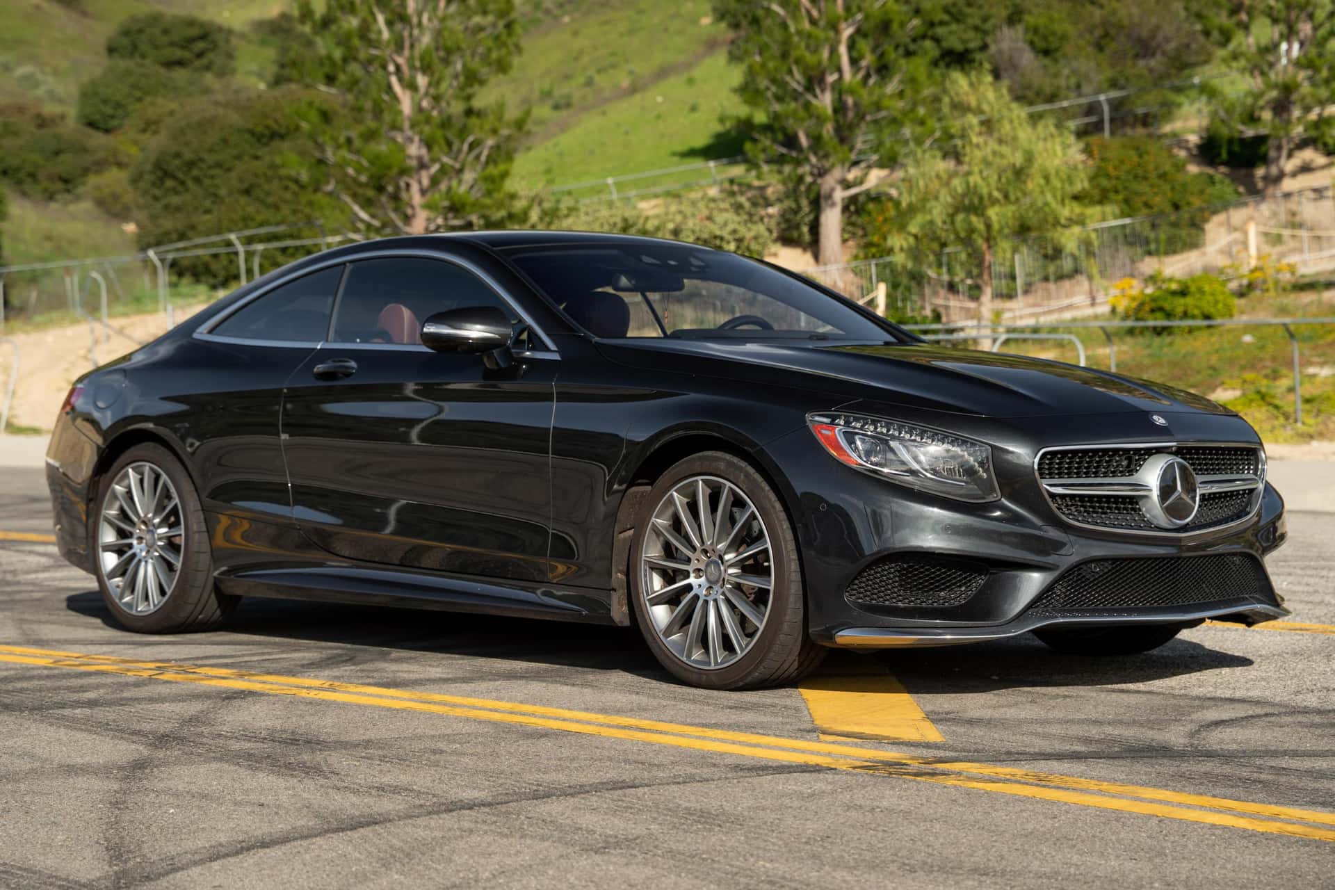 2016 Mercedes-Benz S-Class sold for $22,000