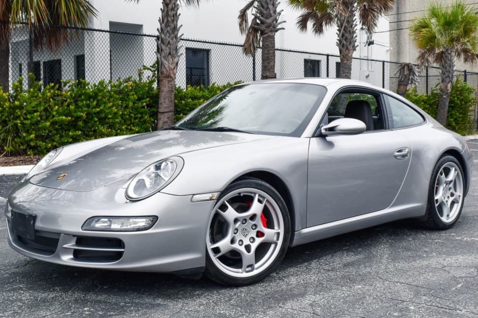 2005 Porsche 997 911 Carrera S sold for $51,500