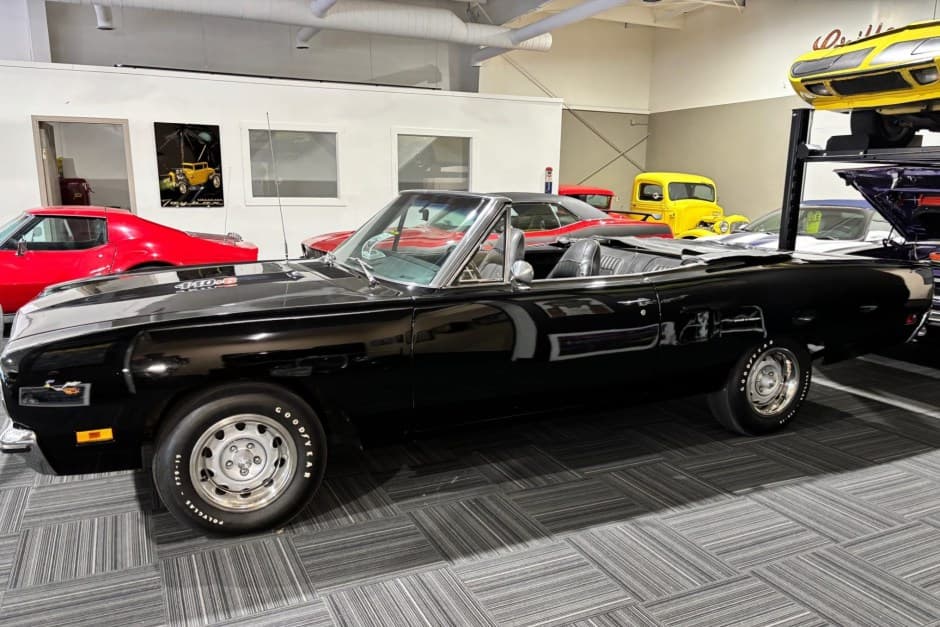 1970 Plymouth Road Runner sold for $131,000