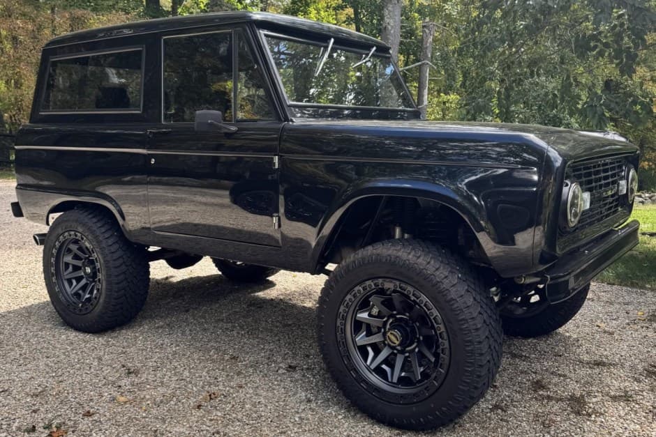 1973 Ford Bronco U13/U14/U15 1966-1977 sold for $52,500