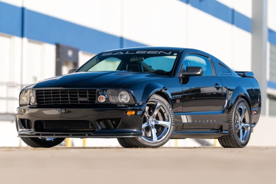 2006 Ford Mustang S197 2005-2014 sold for $27,751